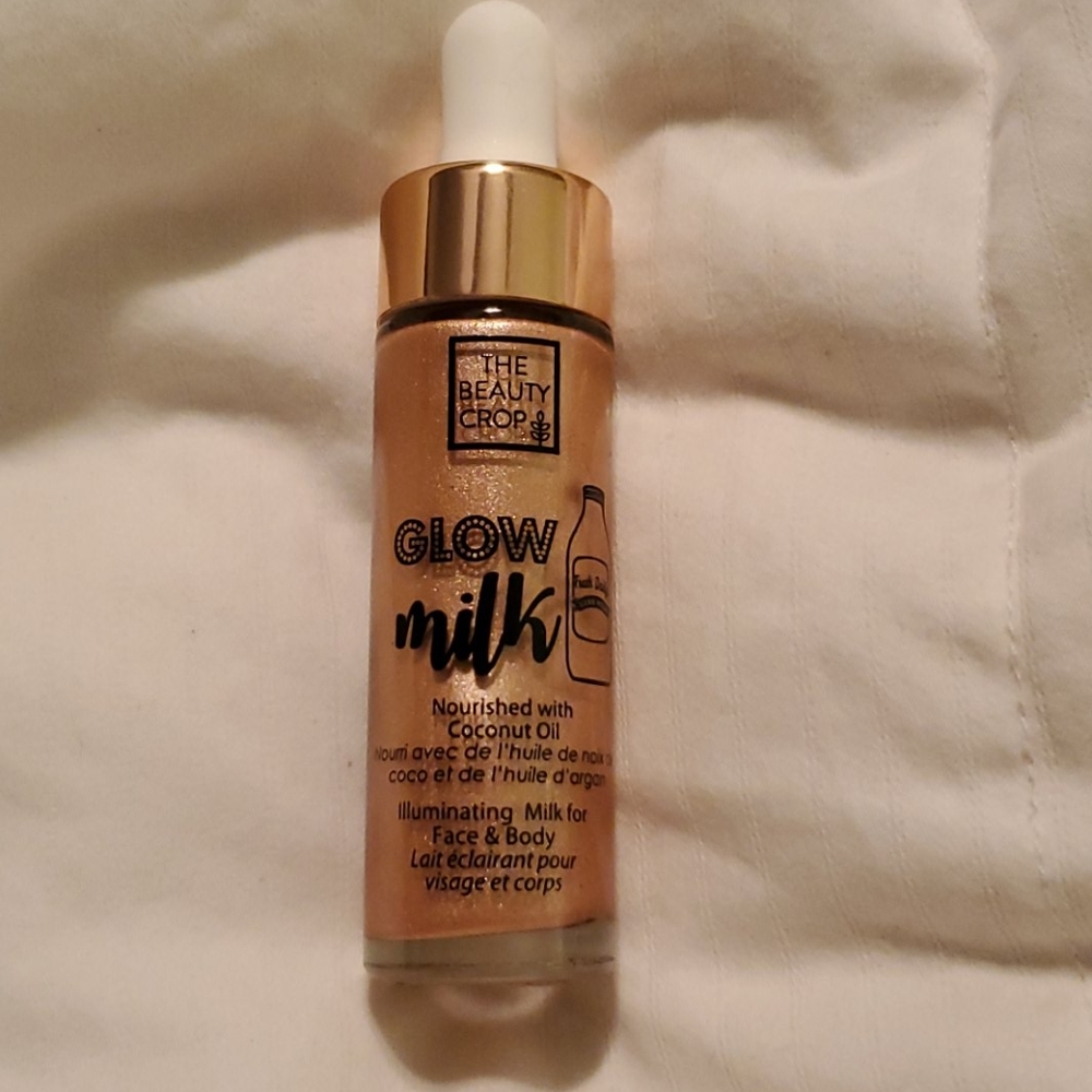 The beauty crop glow milk